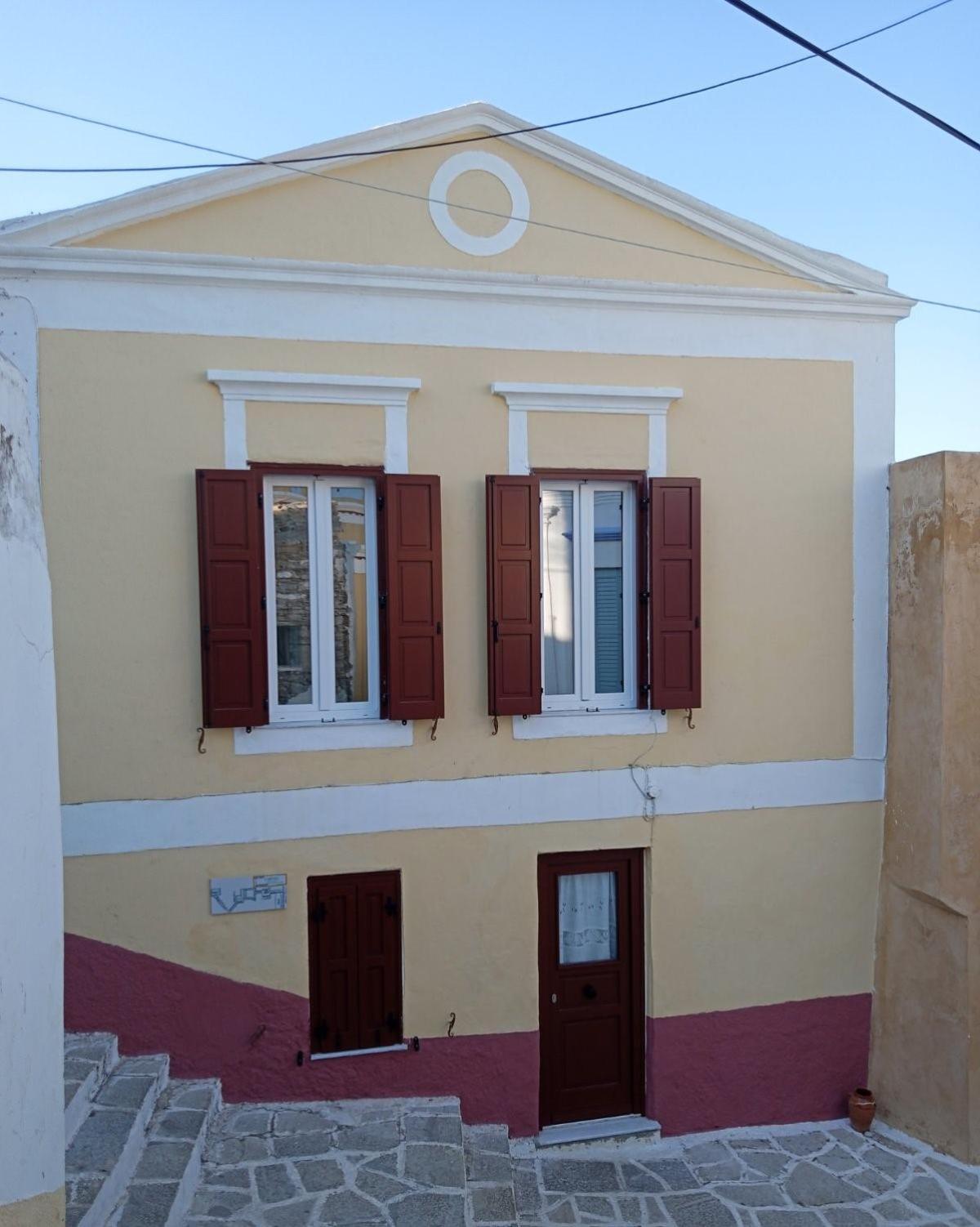Marthas Traditional House Simi Exterior foto